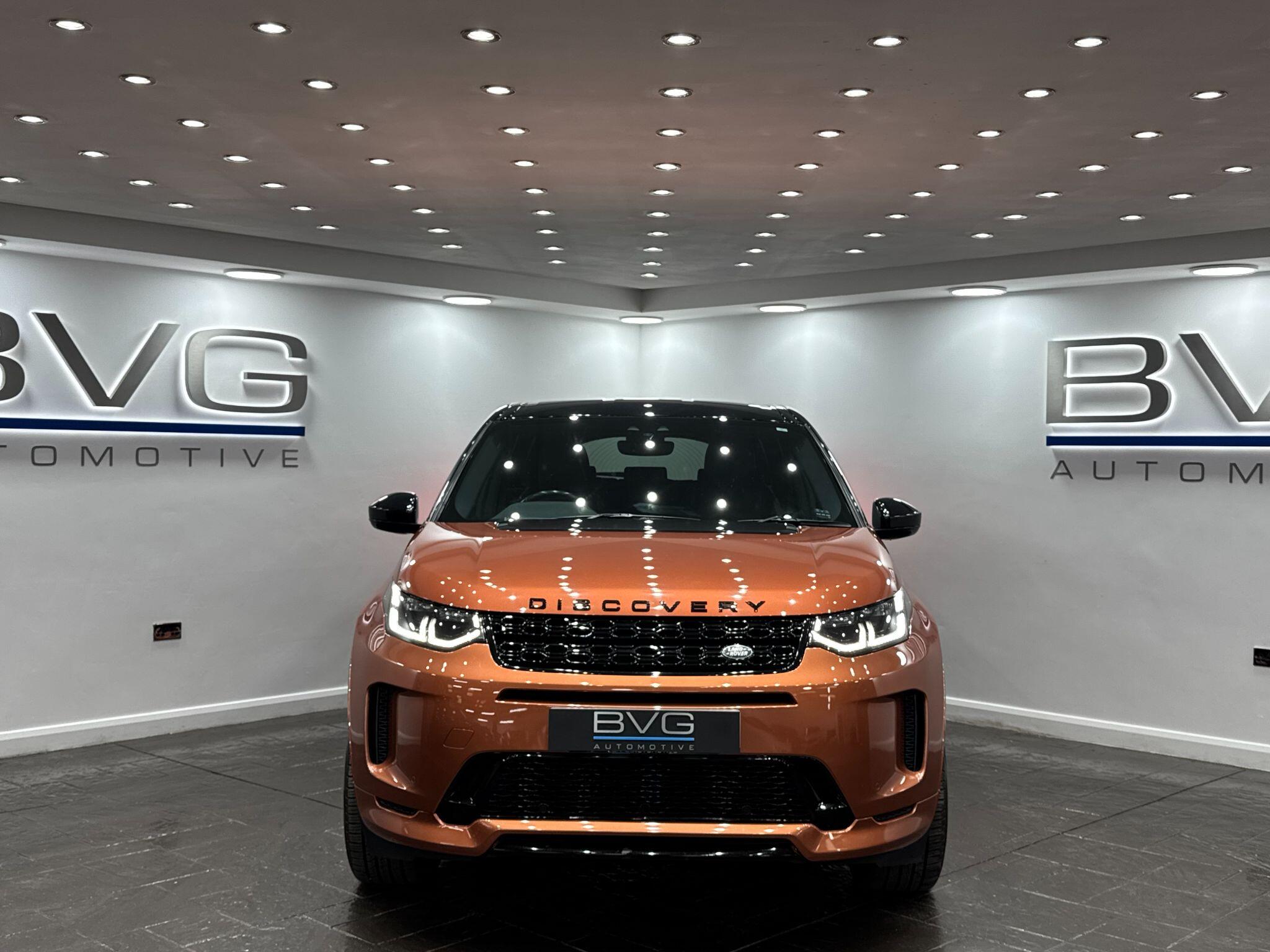 Land Rover Discovery Sport view 4