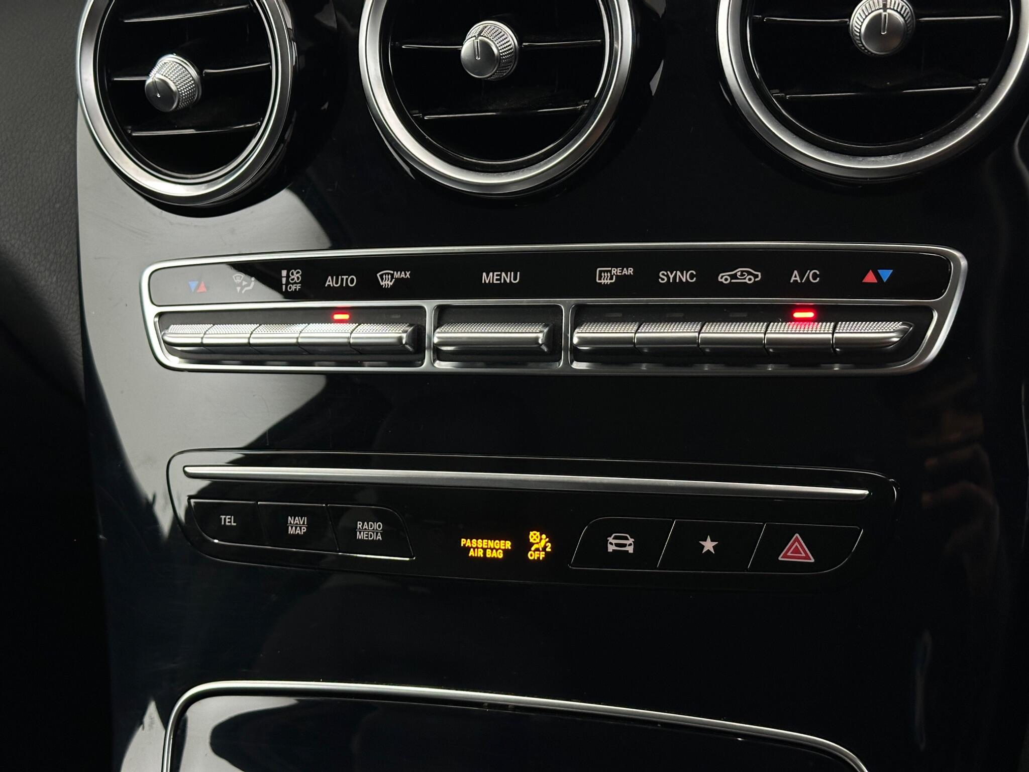 Mercedes-Benz GLC view 23