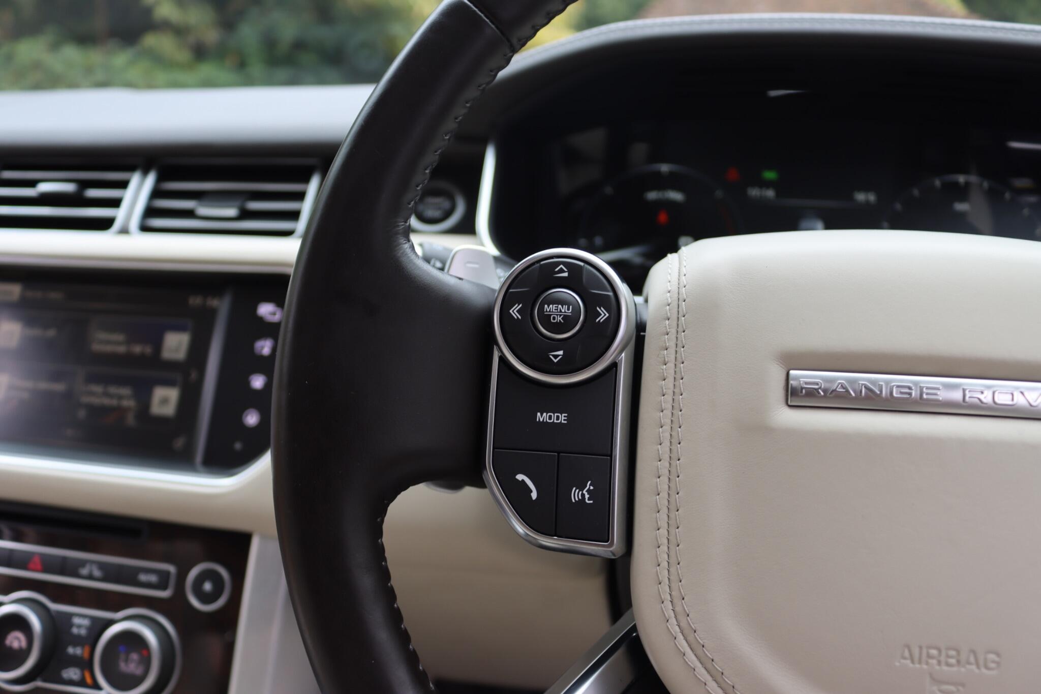 Land Rover Range Rover view 42