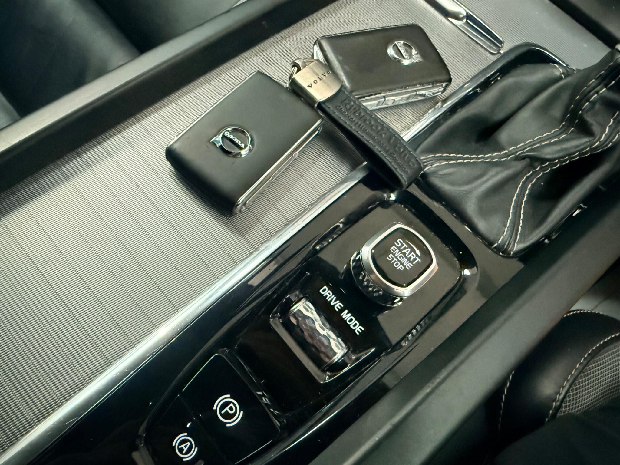 Volvo XC60 view 31