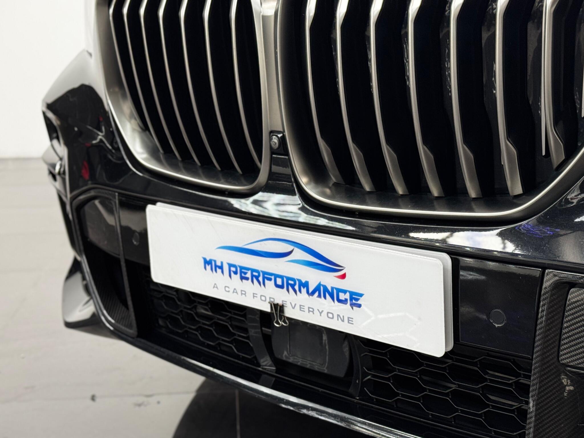 BMW X5 view 21