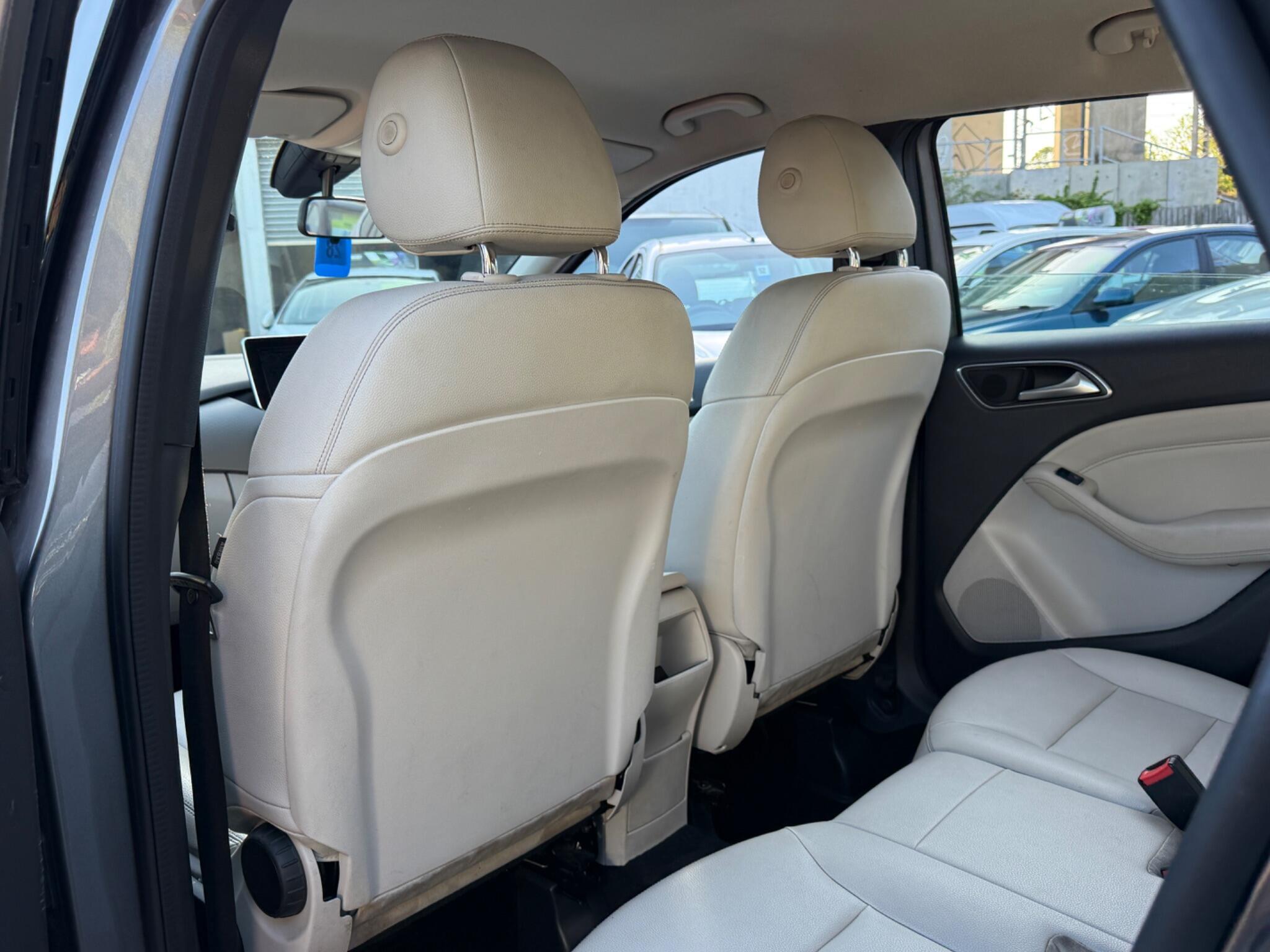 Mercedes-Benz B Class - Image 58