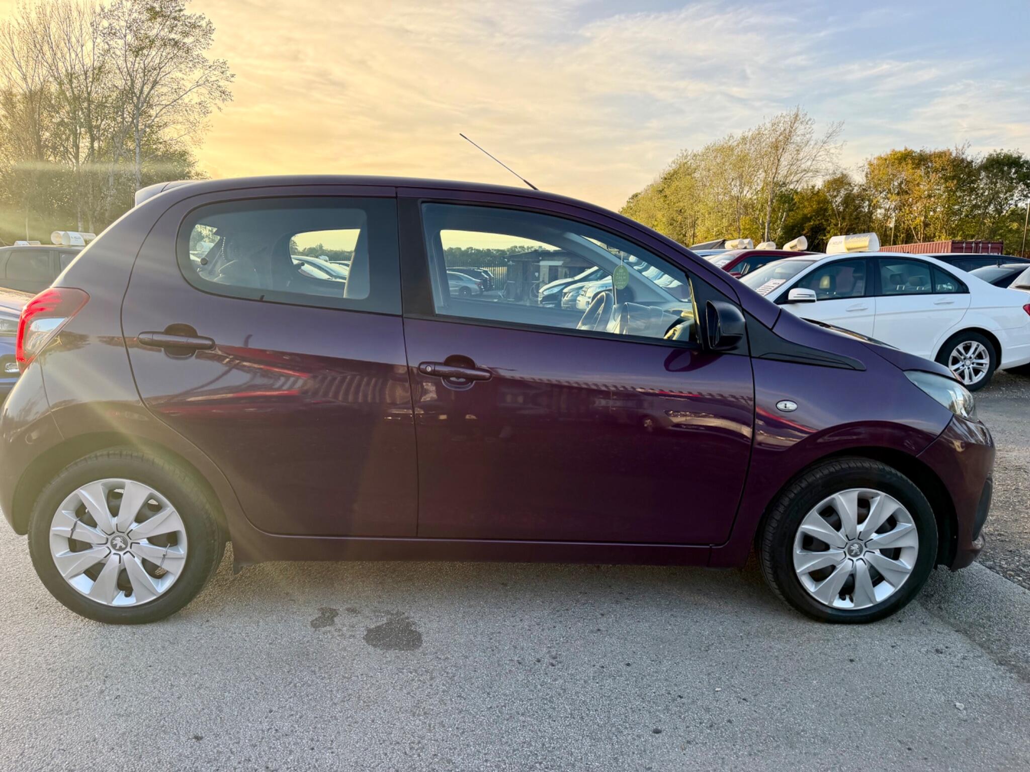 Peugeot 108 view 19