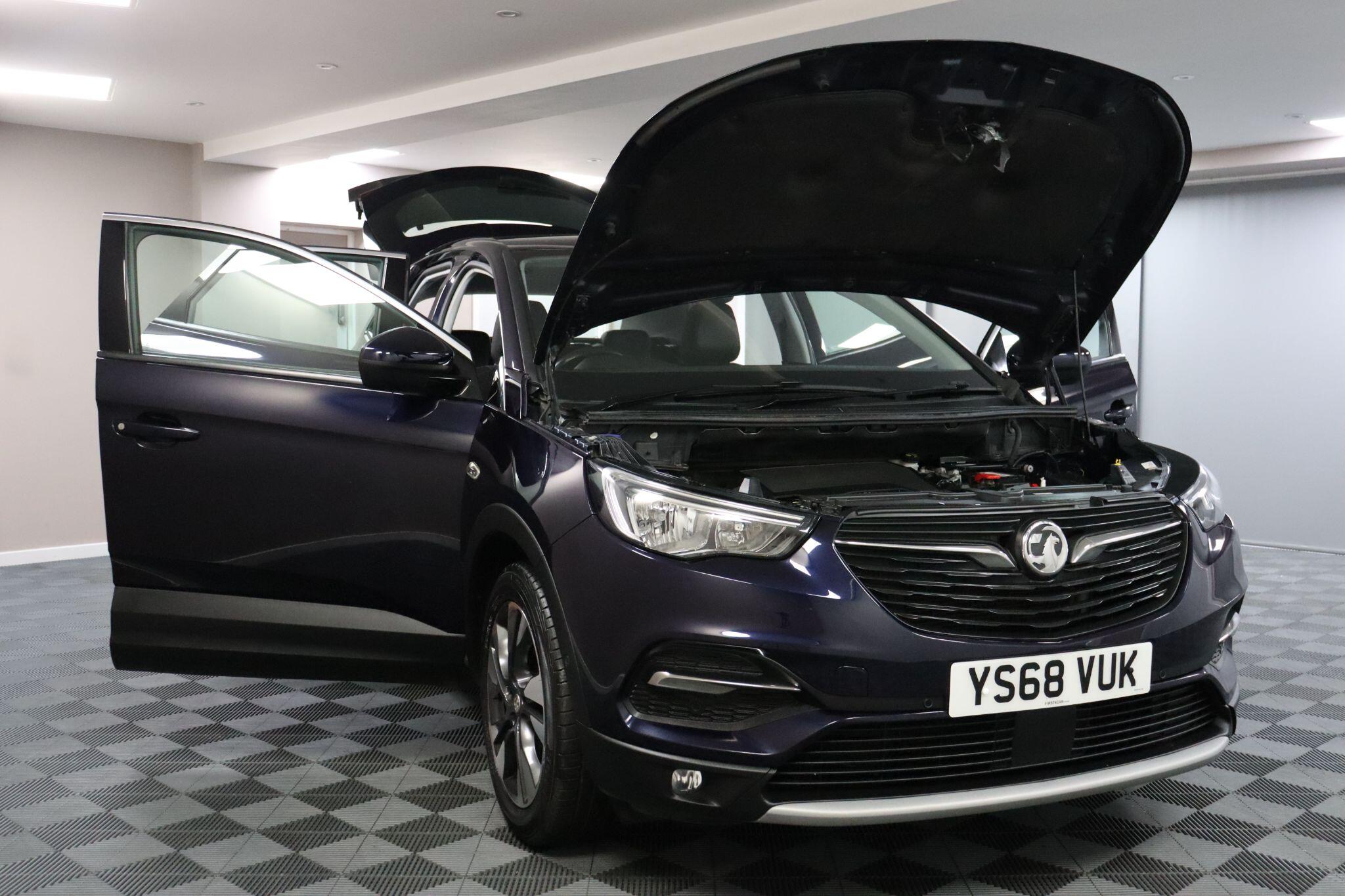 Vauxhall Grandland X view 15