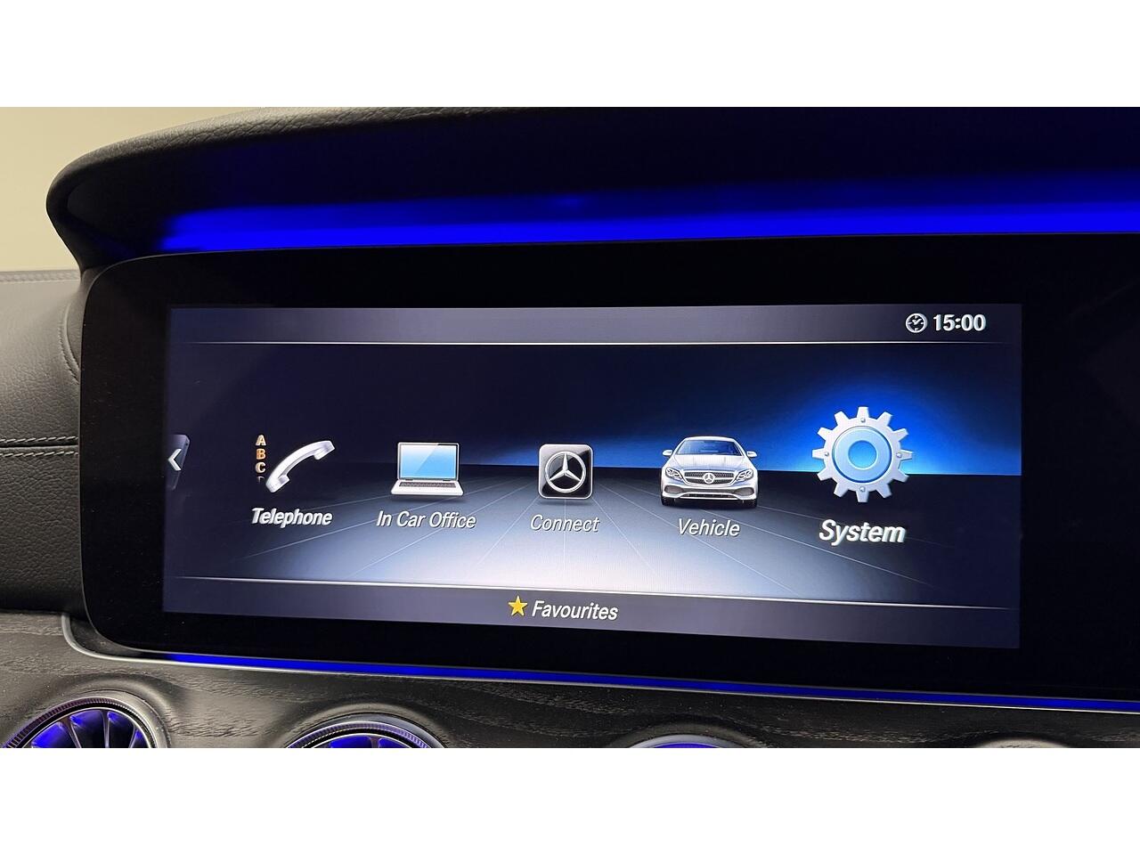 Mercedes-Benz E-Class view 25