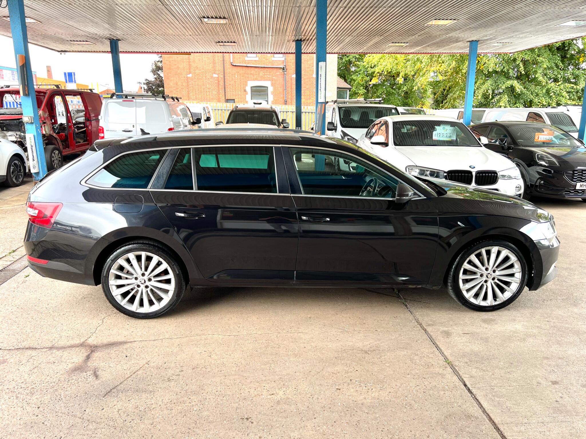 Skoda Superb view 22
