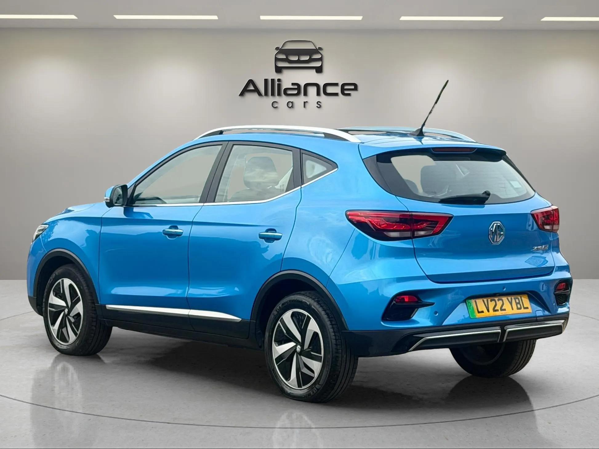 MG MG ZS view 60