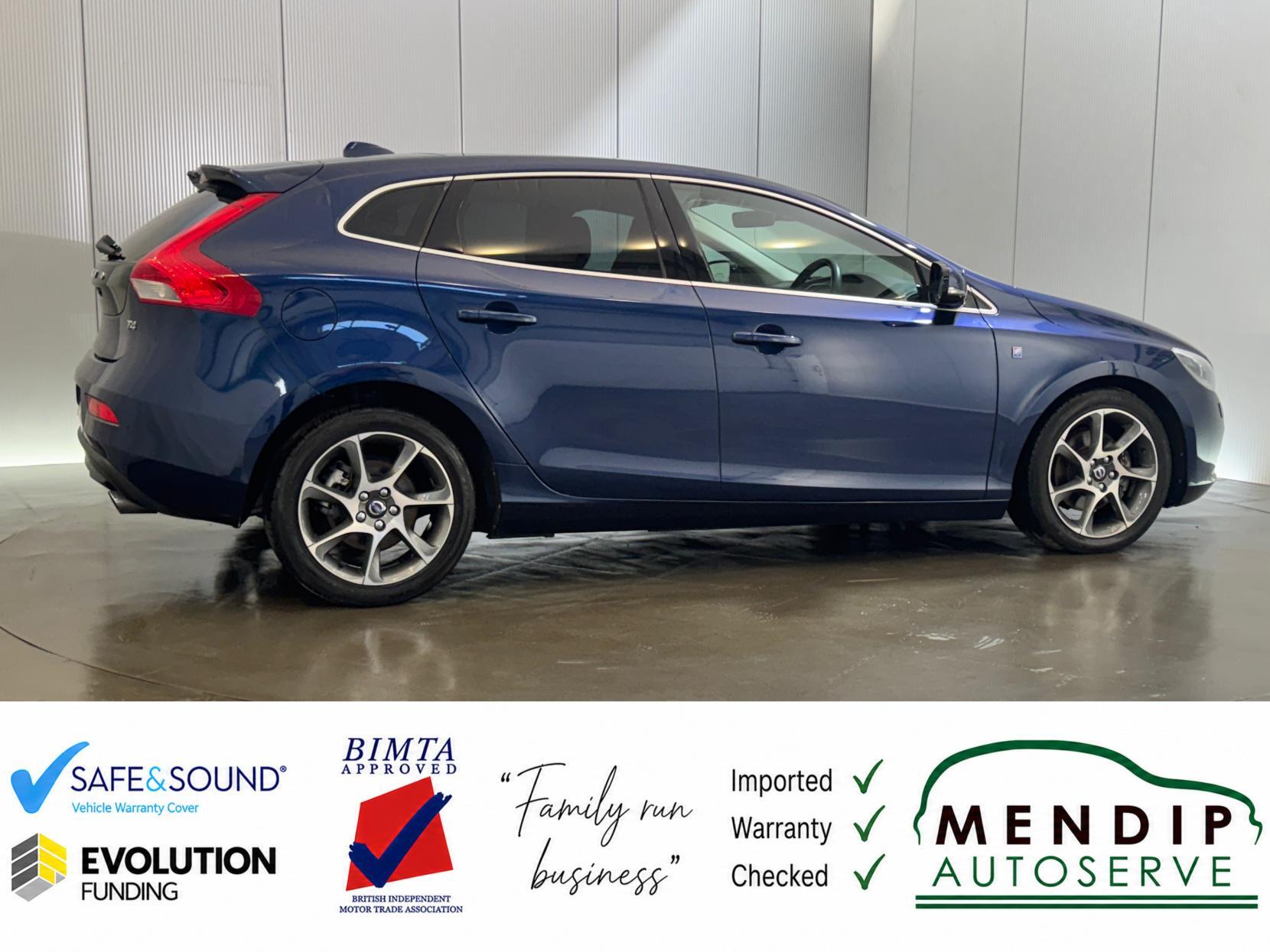 Volvo V40 view 31