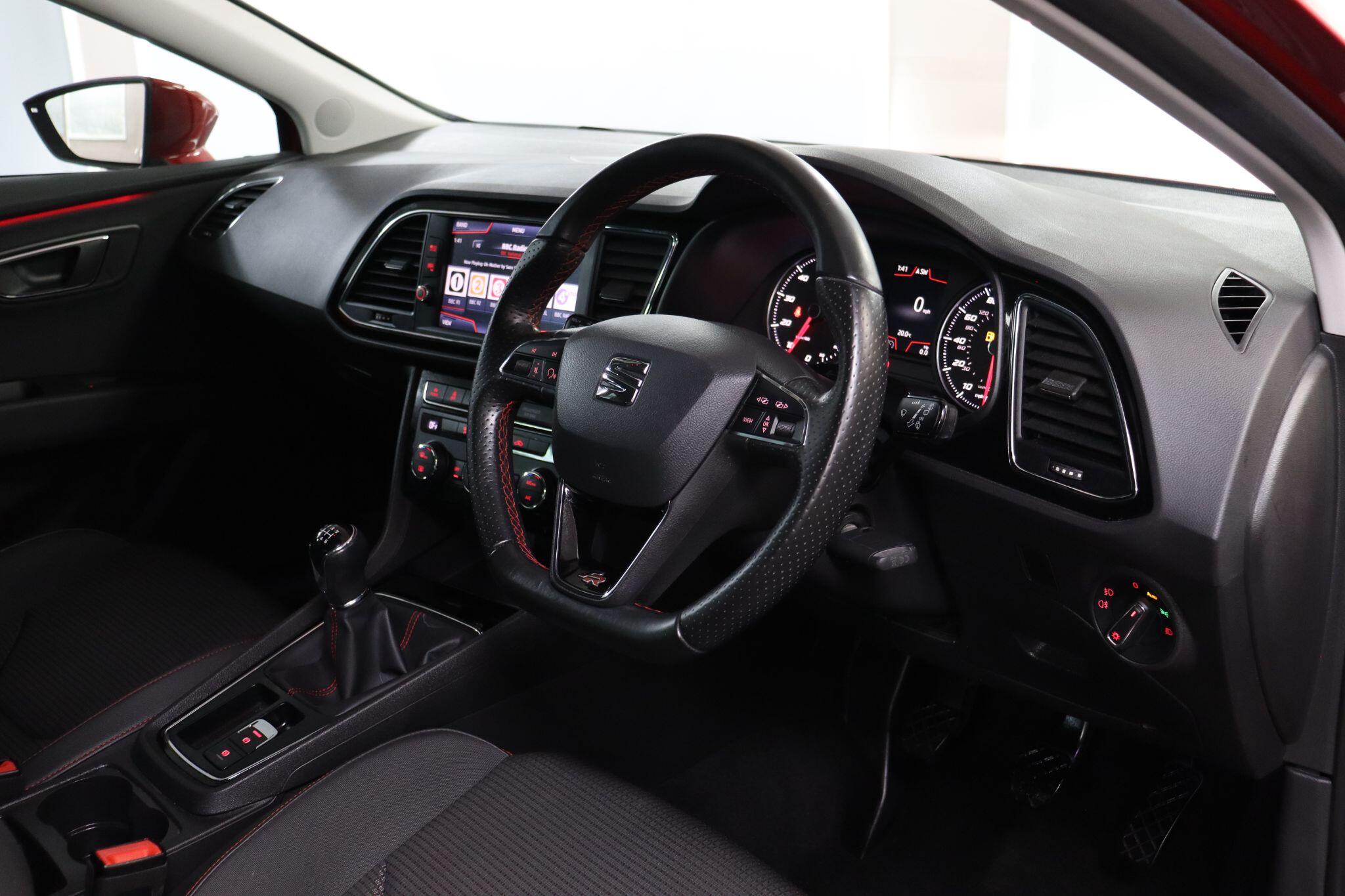 Seat Leon Leon view 5
