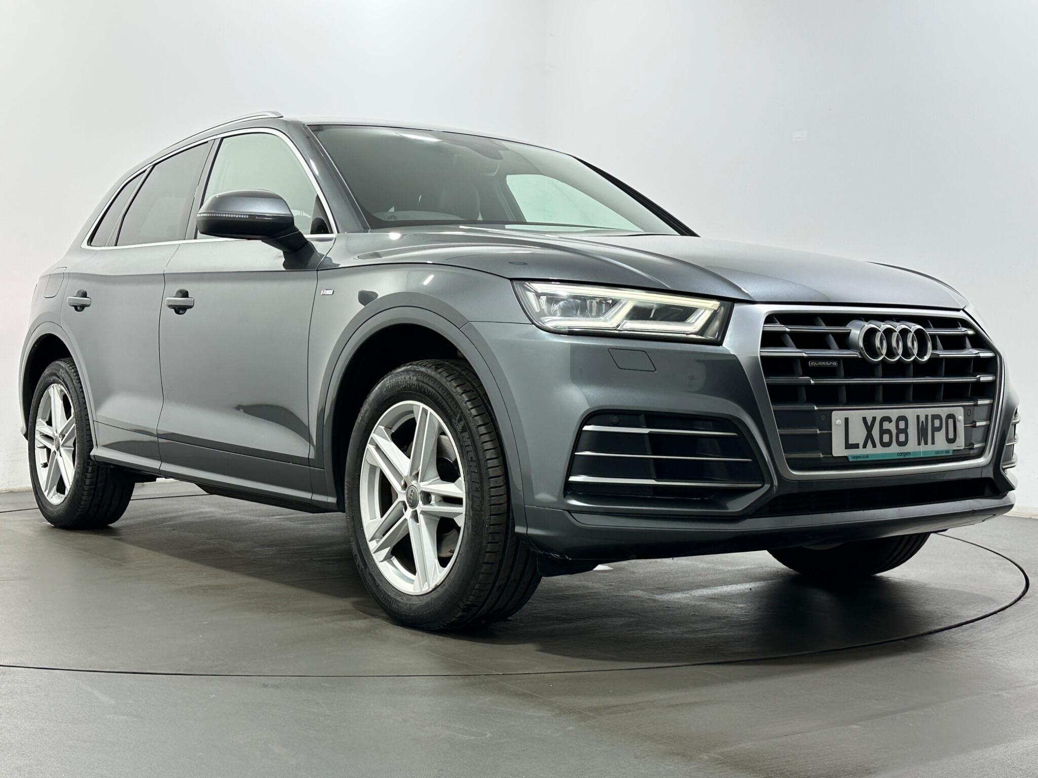 Audi Q5 view 53