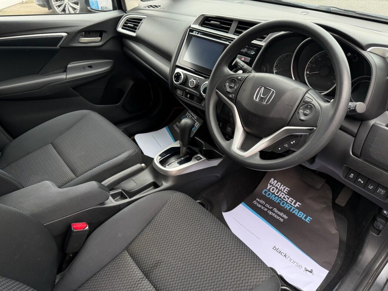 Honda Jazz view 10