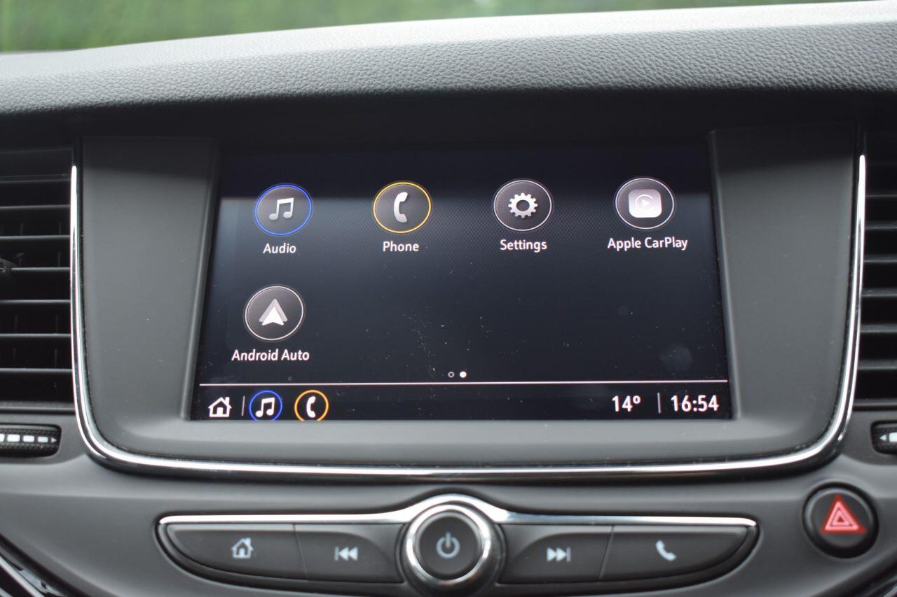 Vauxhall Astra view 4