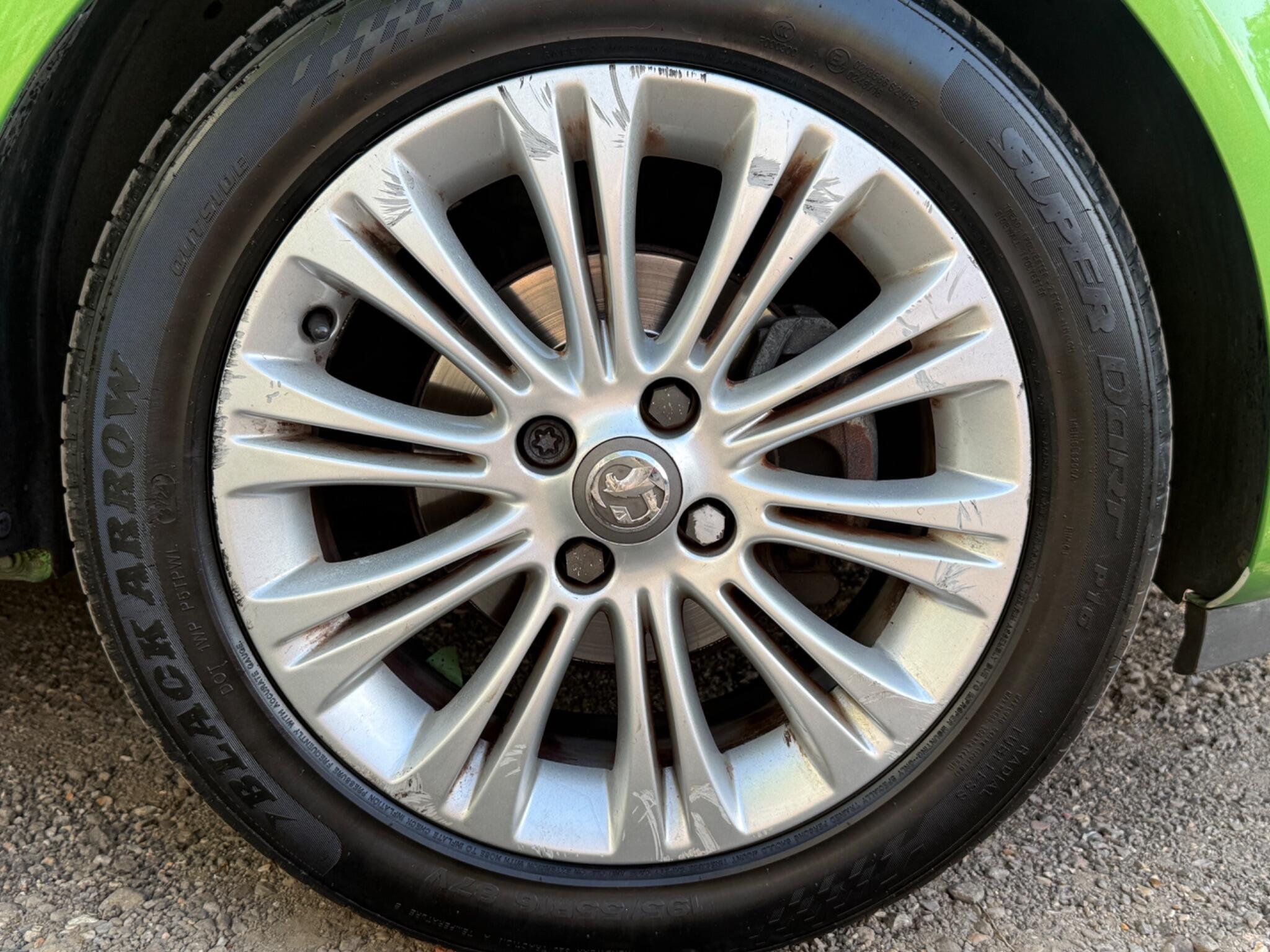 2013 Vauxhall Corsa image 26