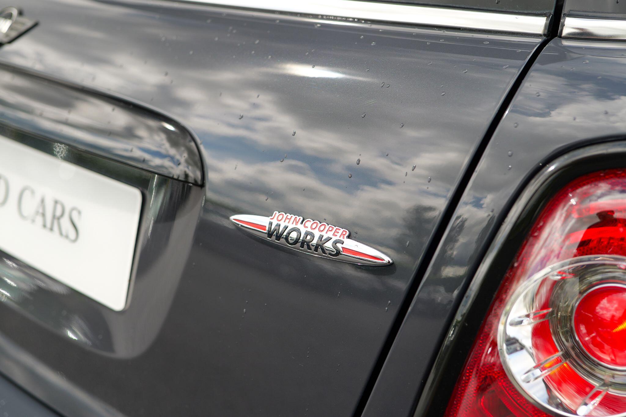 Mini Cooper view 11