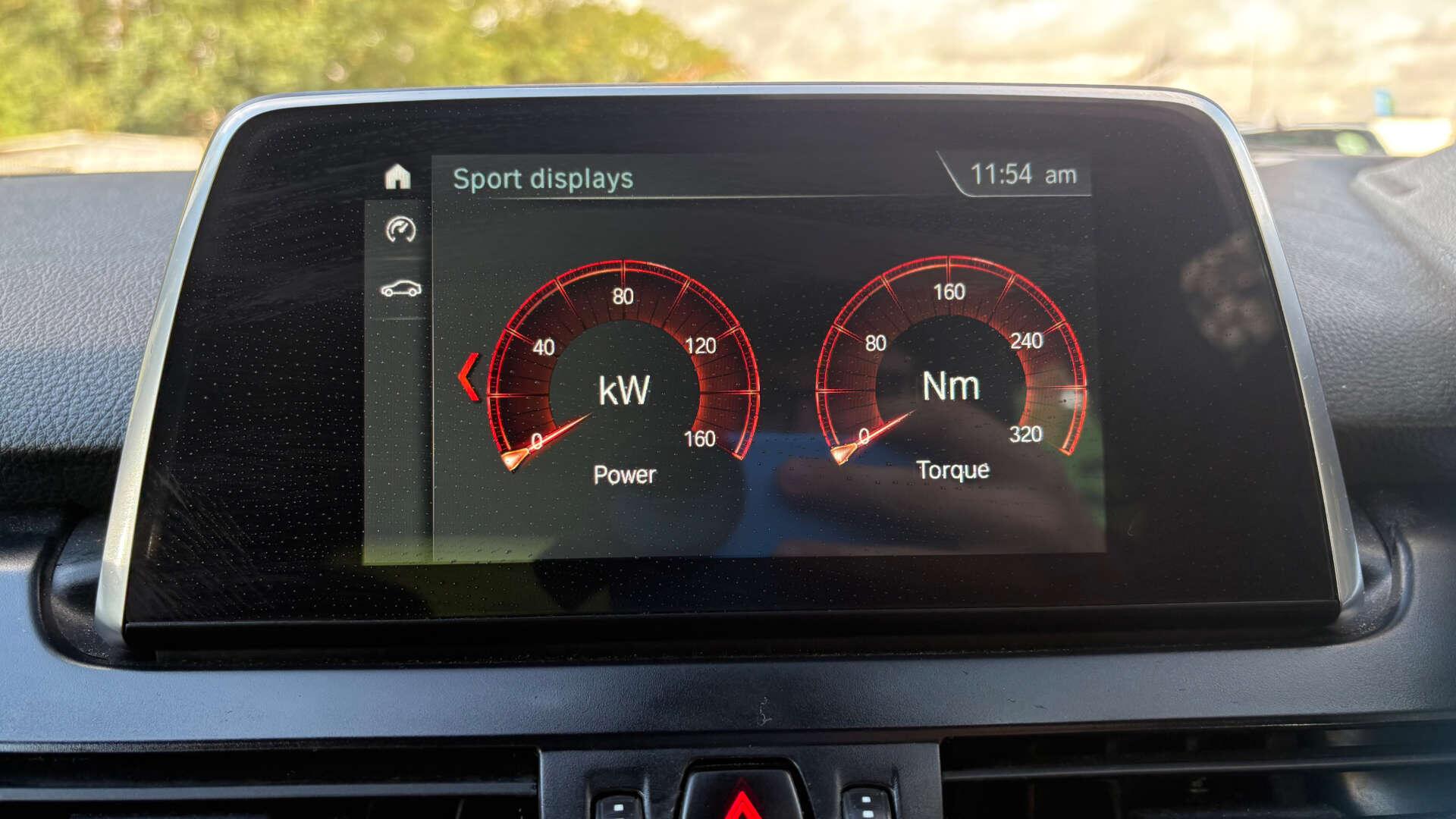BMW 2 Series view 32