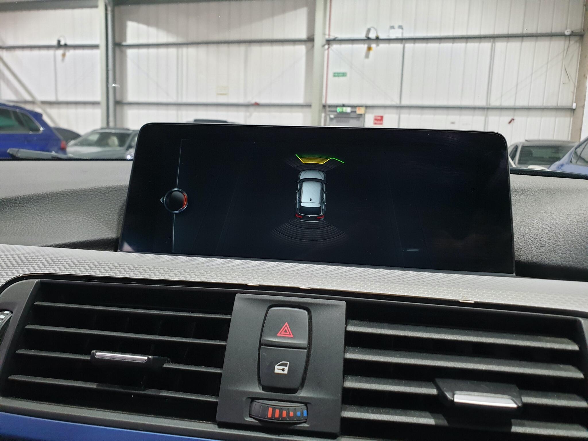 BMW 3 Series view 77