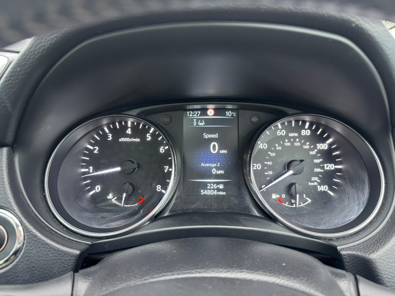 2015 Nissan Qashqai image 14