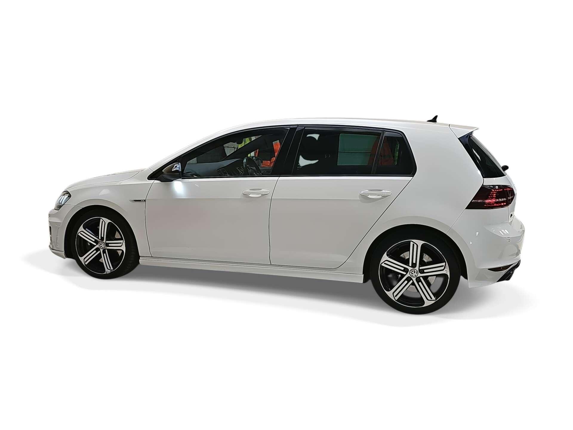 Volkswagen Golf view 5