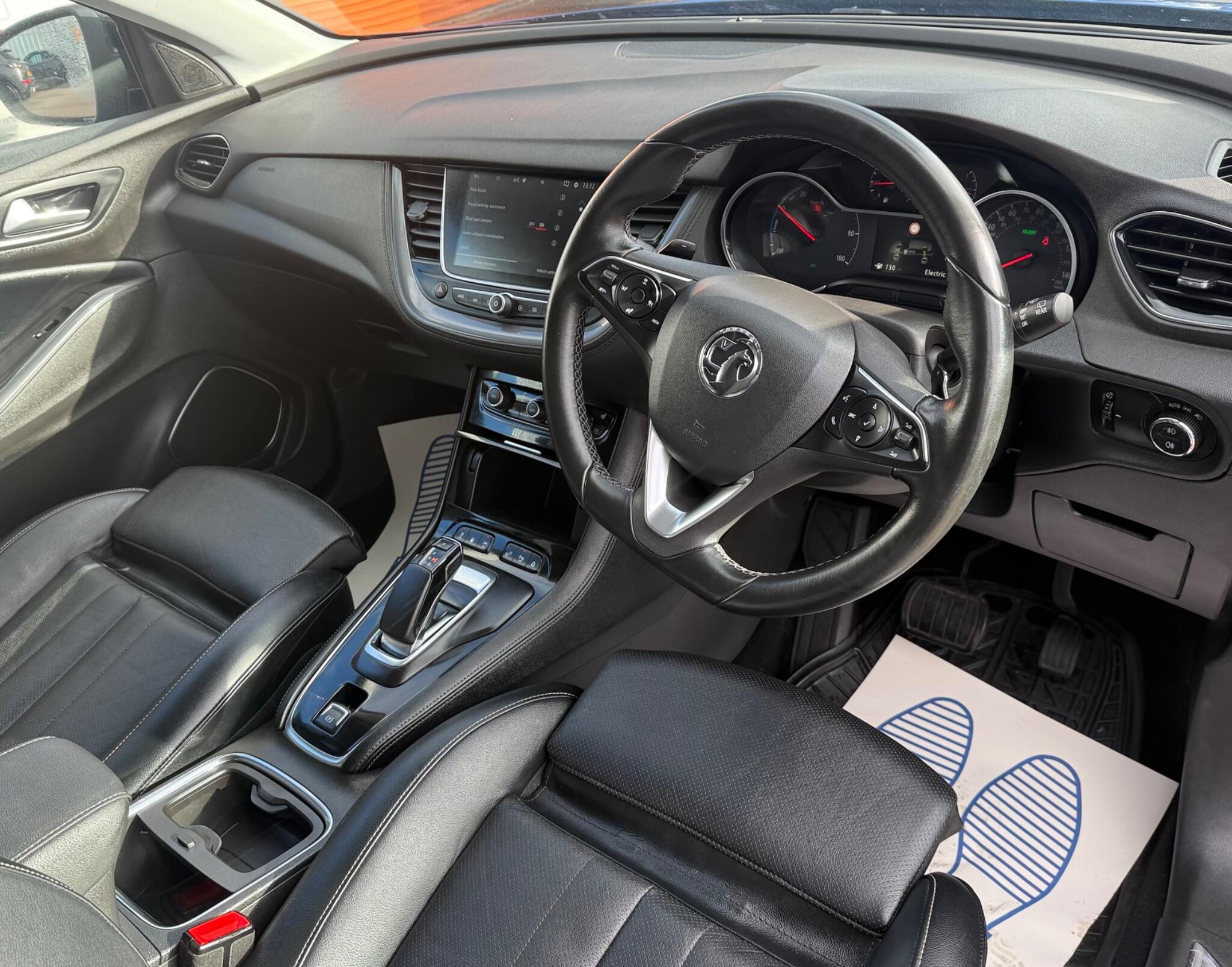 Vauxhall Grandland X view 7
