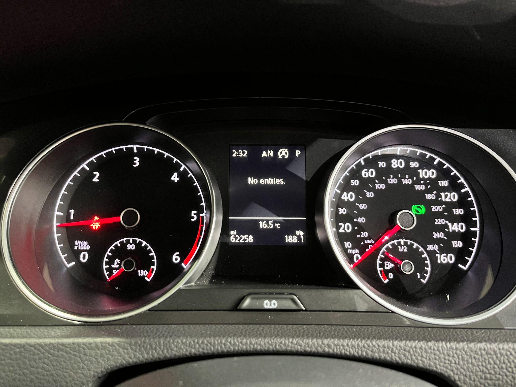 Volkswagen Golf view 28