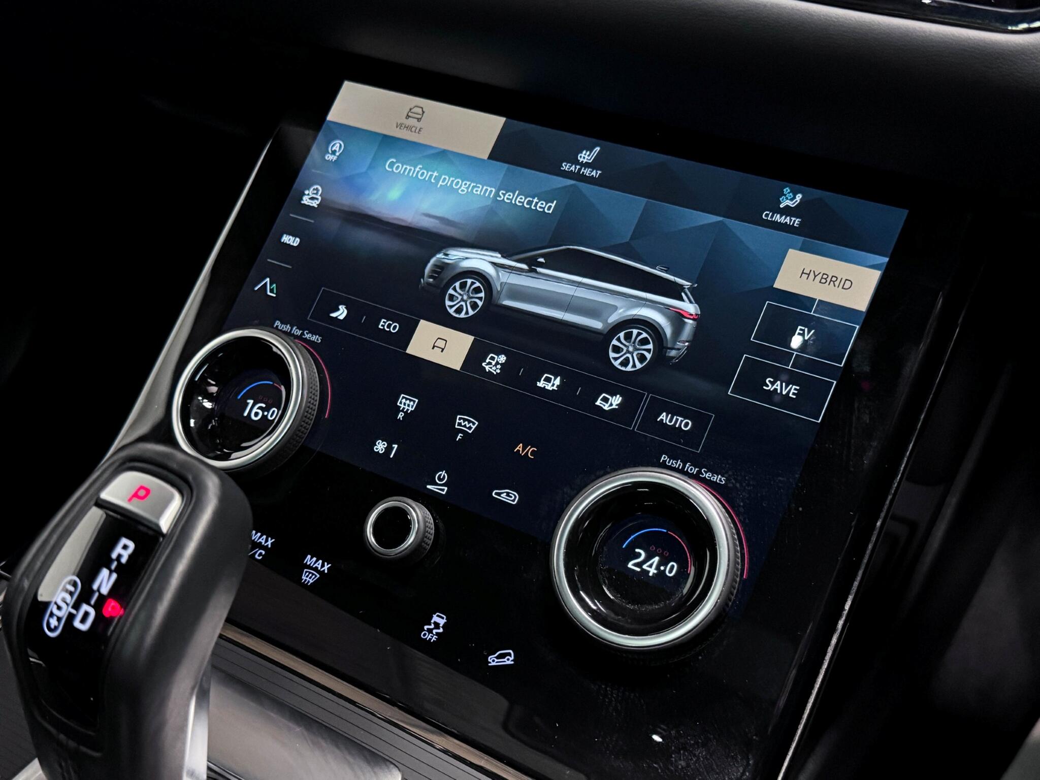 Land Rover Range Rover Evoque view 39