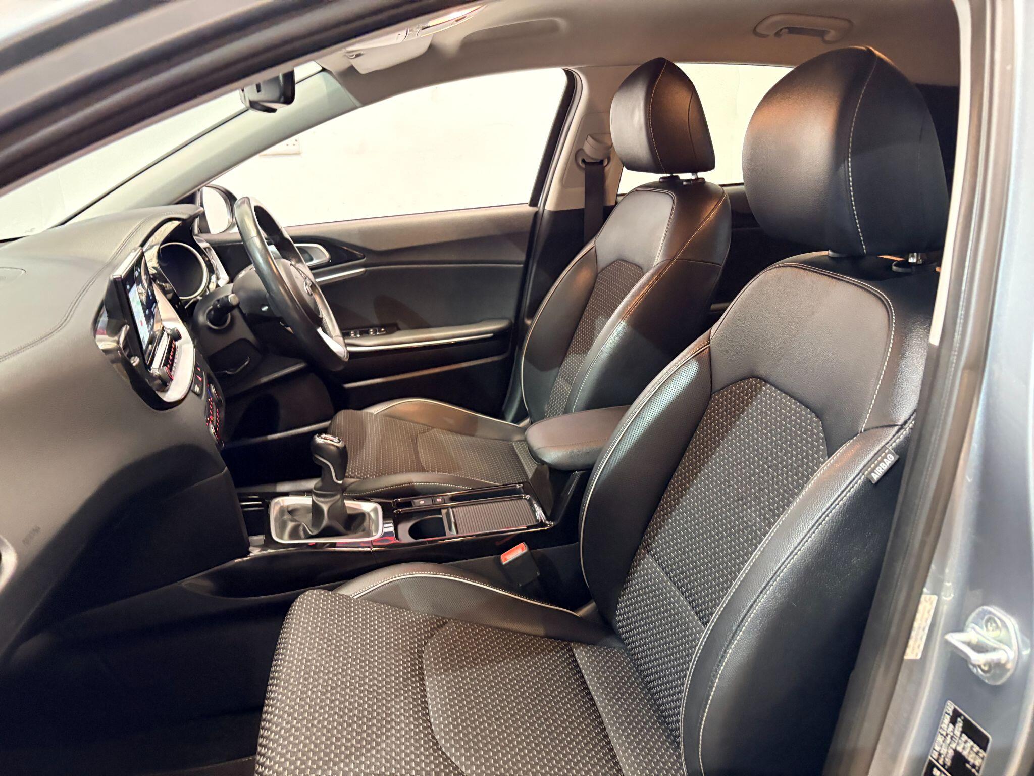 Kia Xceed view 34