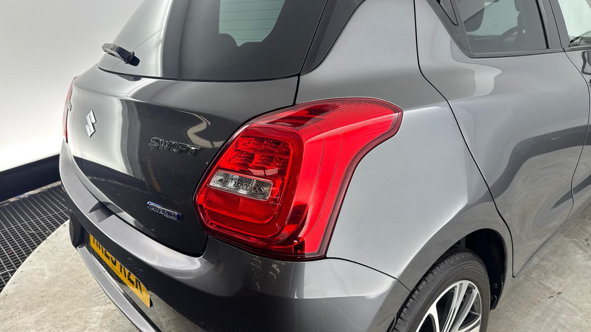 Suzuki Swift view 17