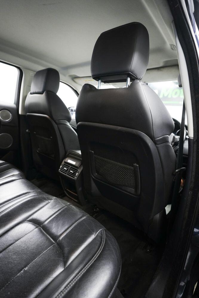 Land Rover Range Rover Evoque view 14