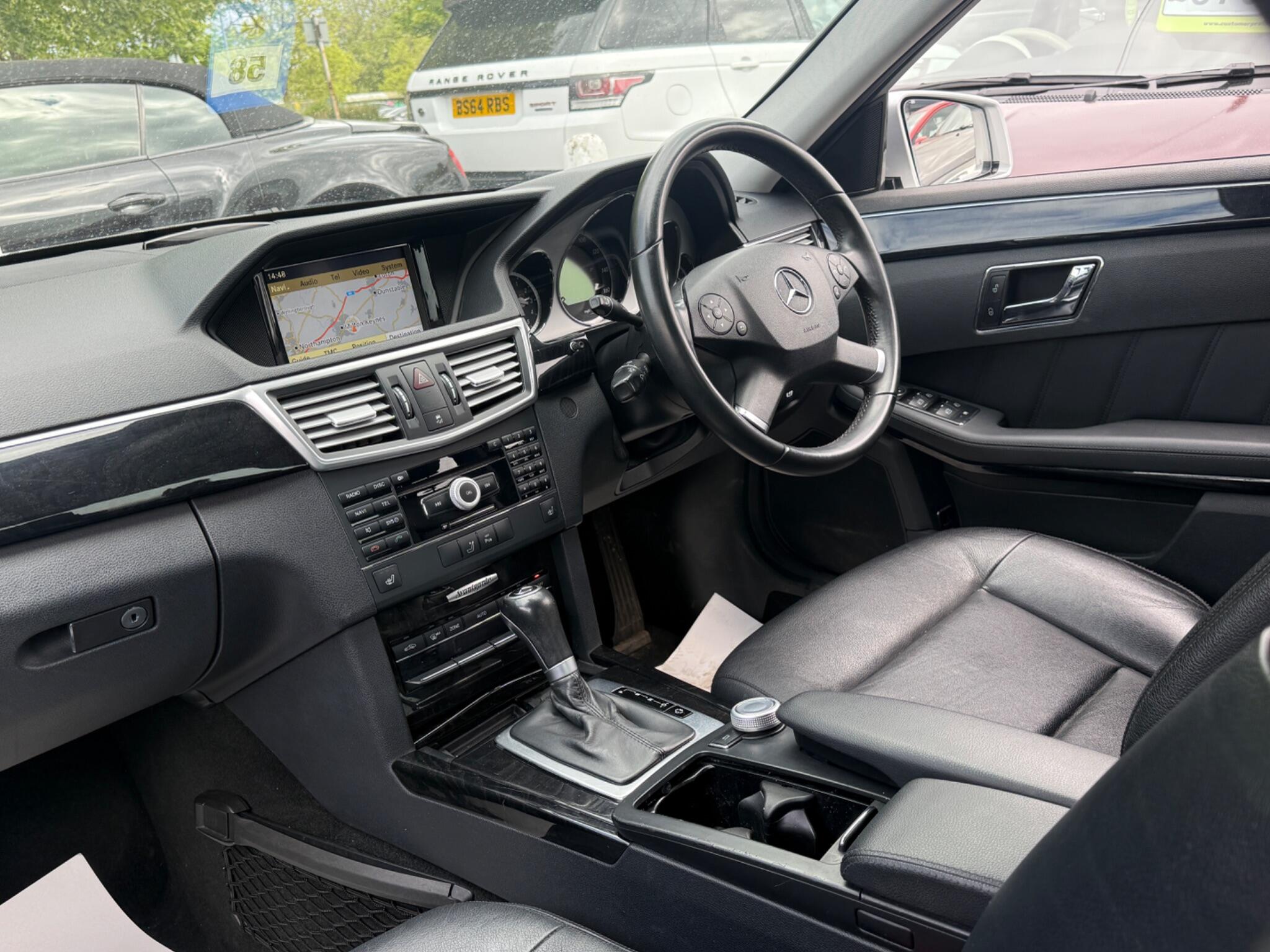 Mercedes-Benz E Class - Image 58