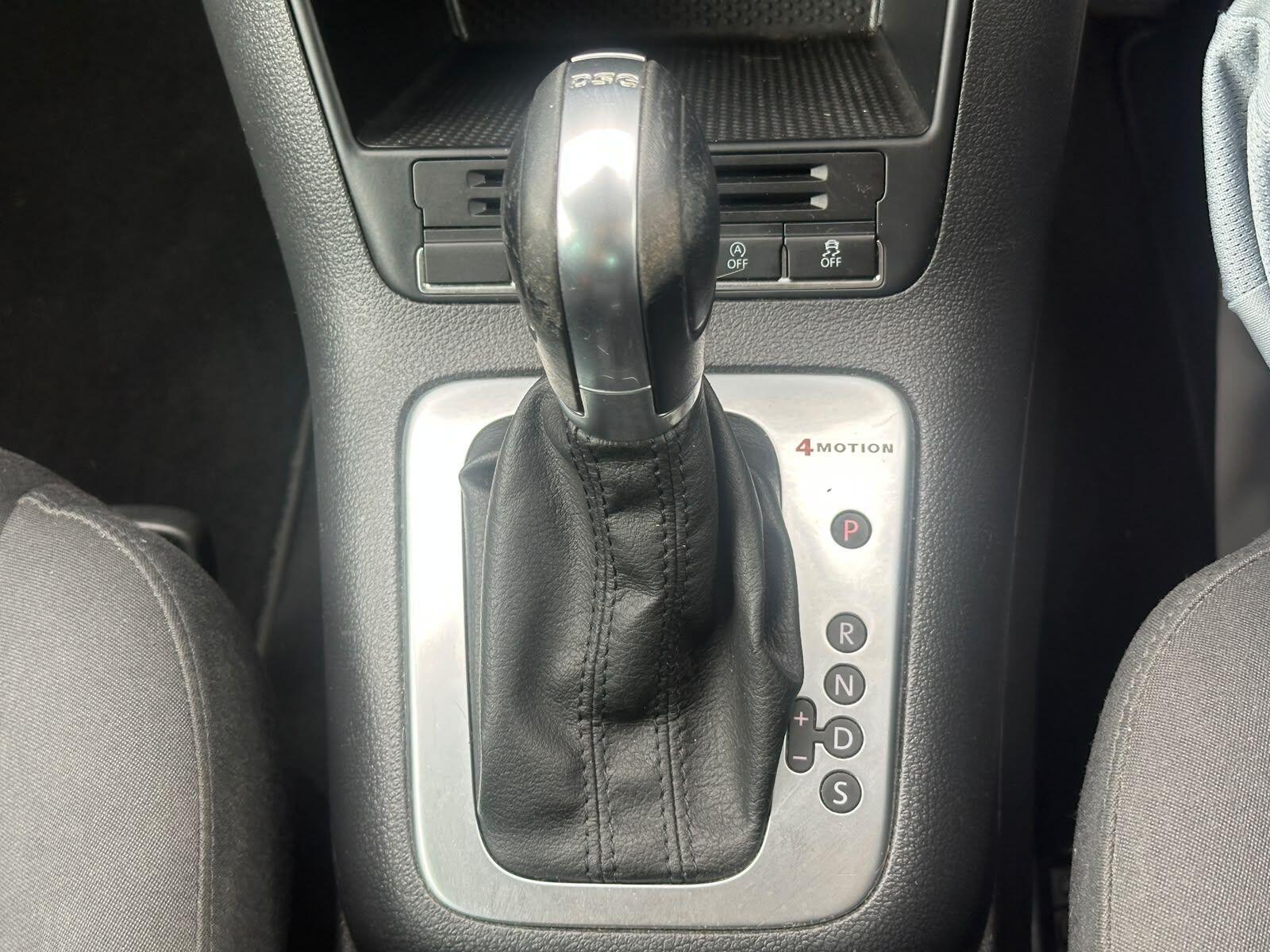 Volkswagen Tiguan view 18