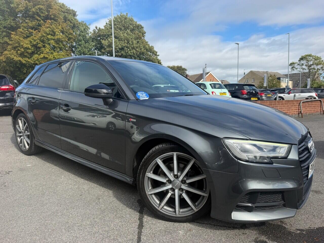 Audi A3 view 11