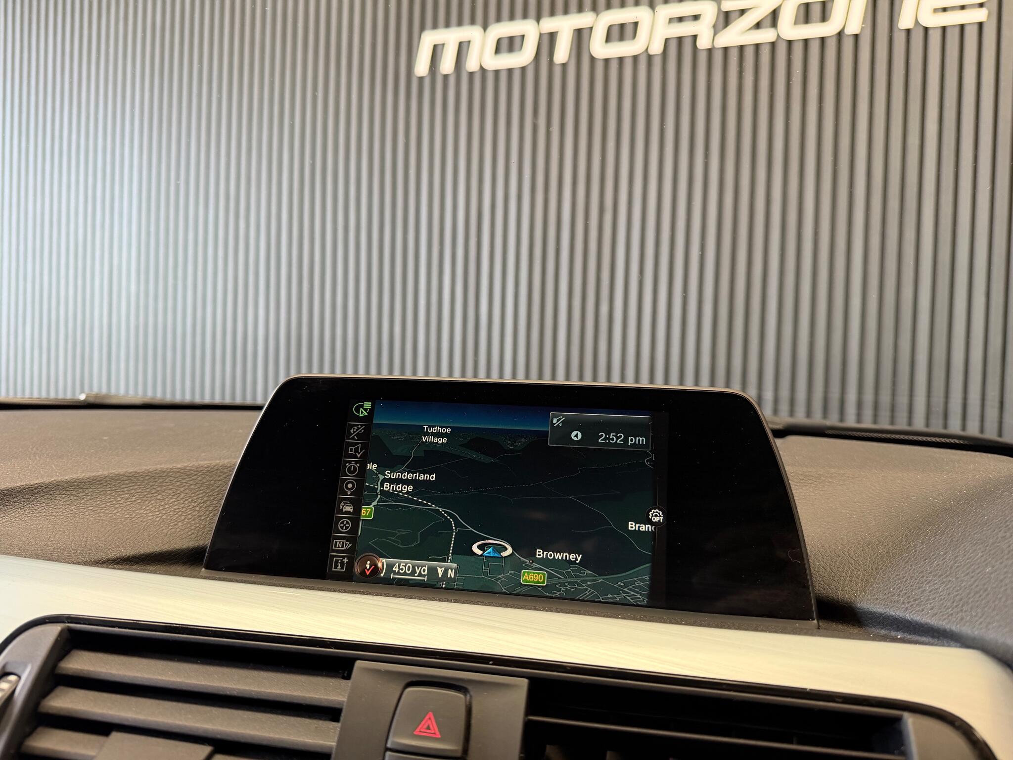 BMW 3 Series view 14