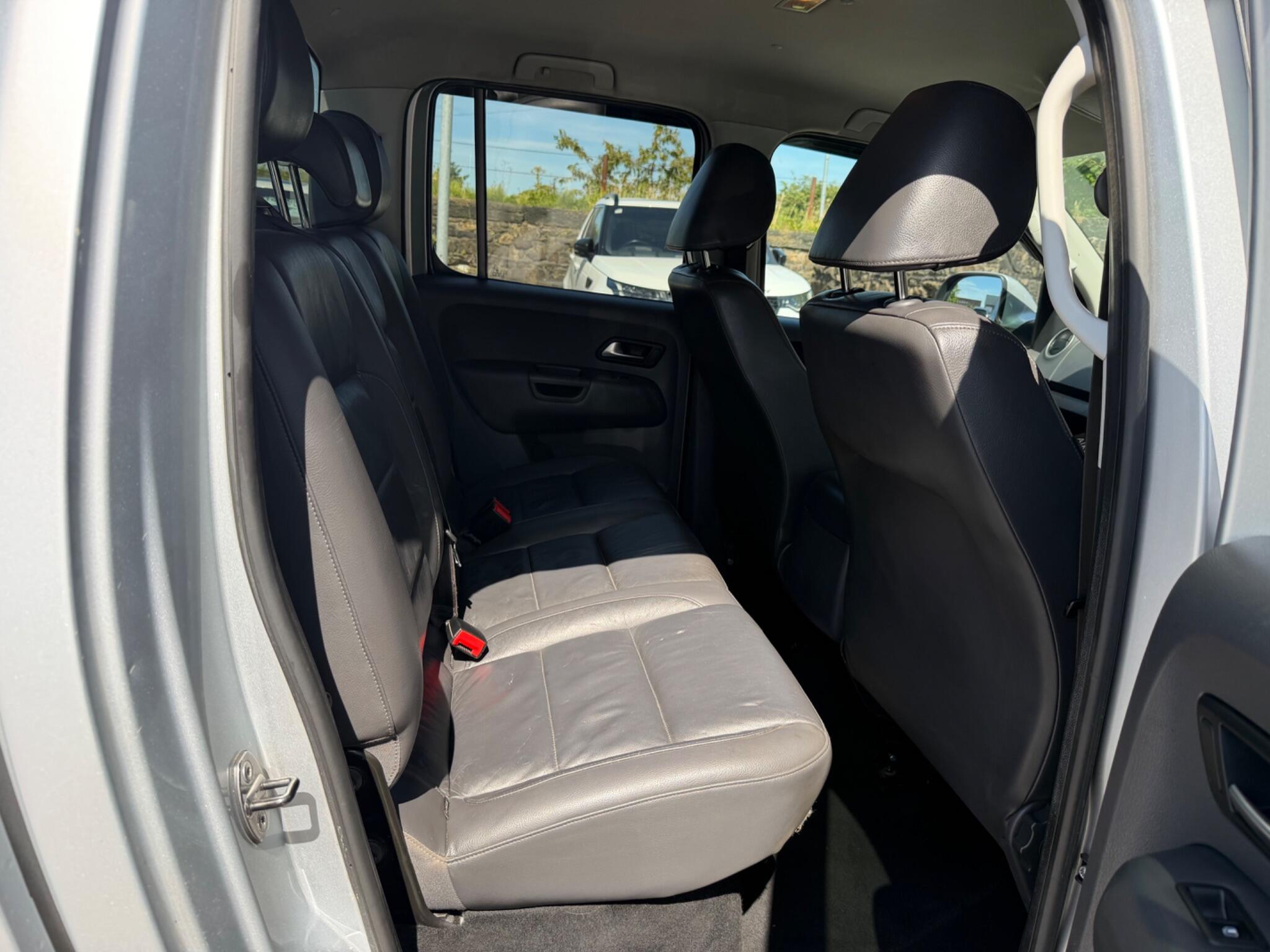 Volkswagen Amarok view 18