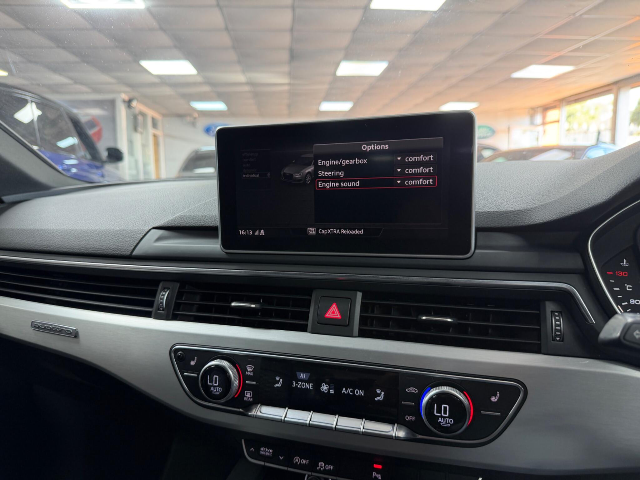 Audi S4 view 35