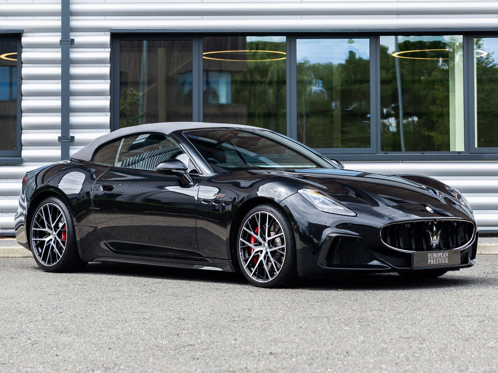 Maserati Grancabrio view 9
