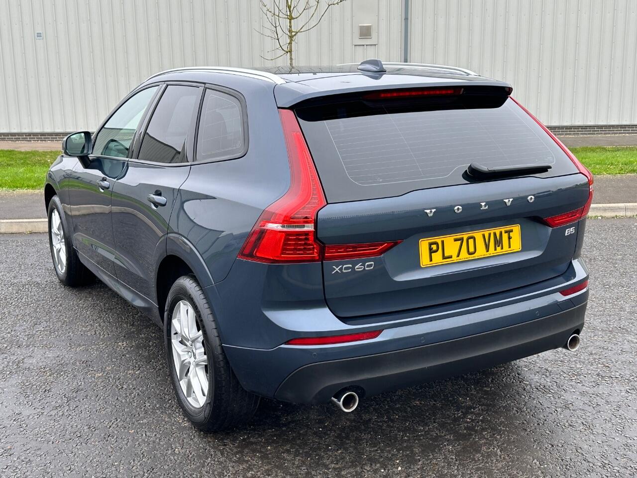 Volvo XC60 view 30