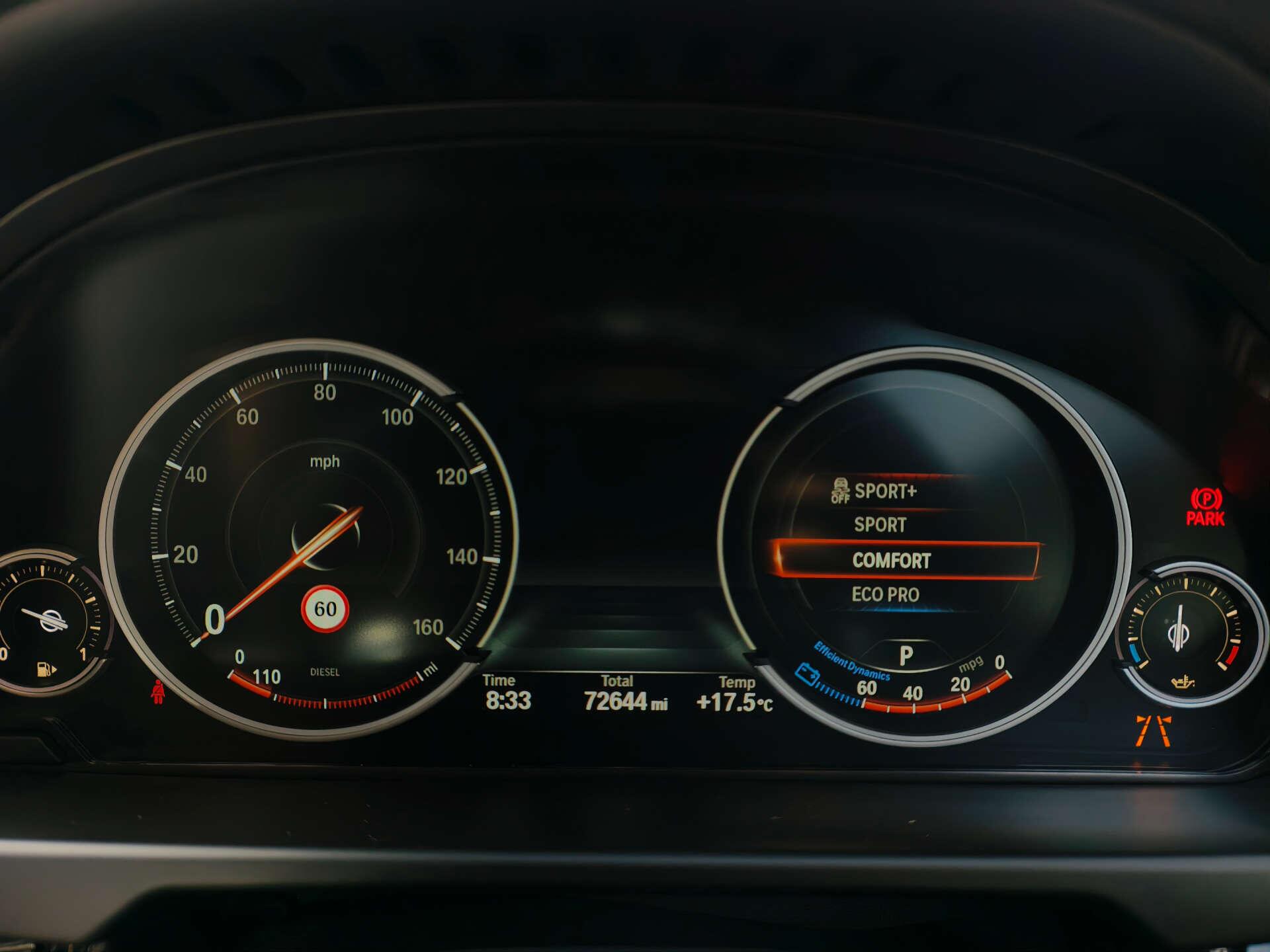 BMW X6 view 30