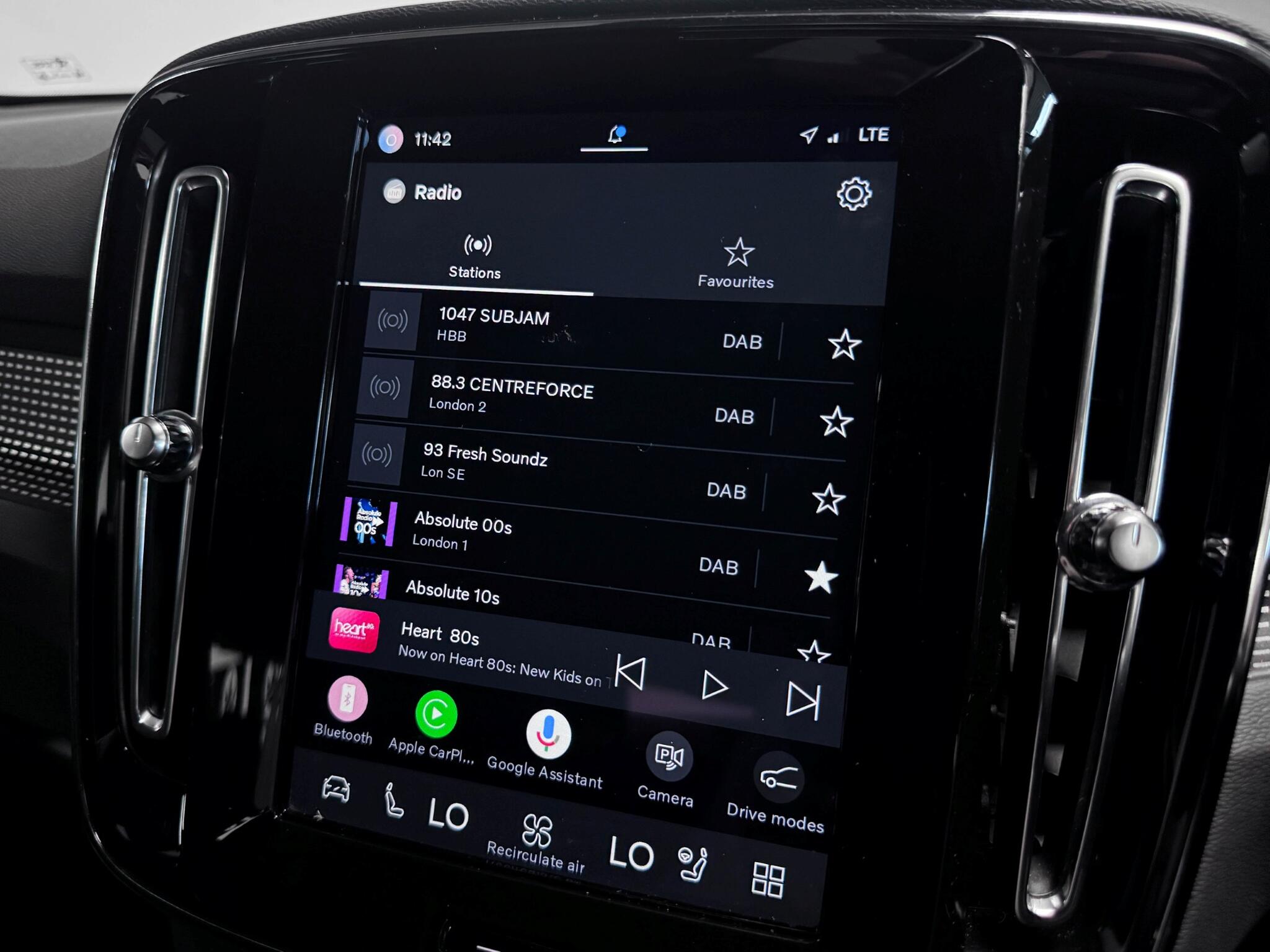 Volvo XC40 view 49