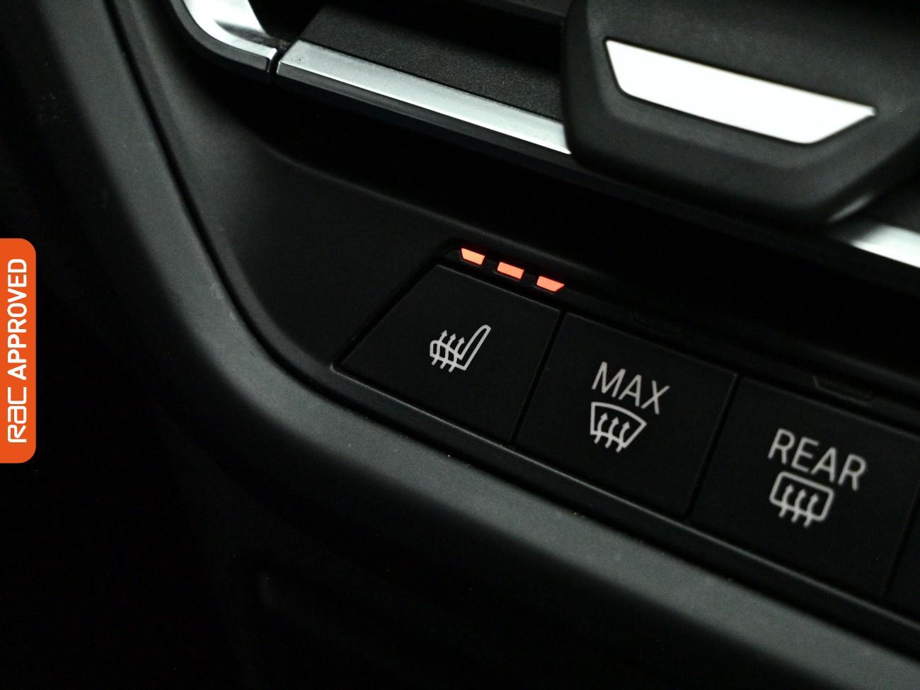 BMW 1 Series view 19
