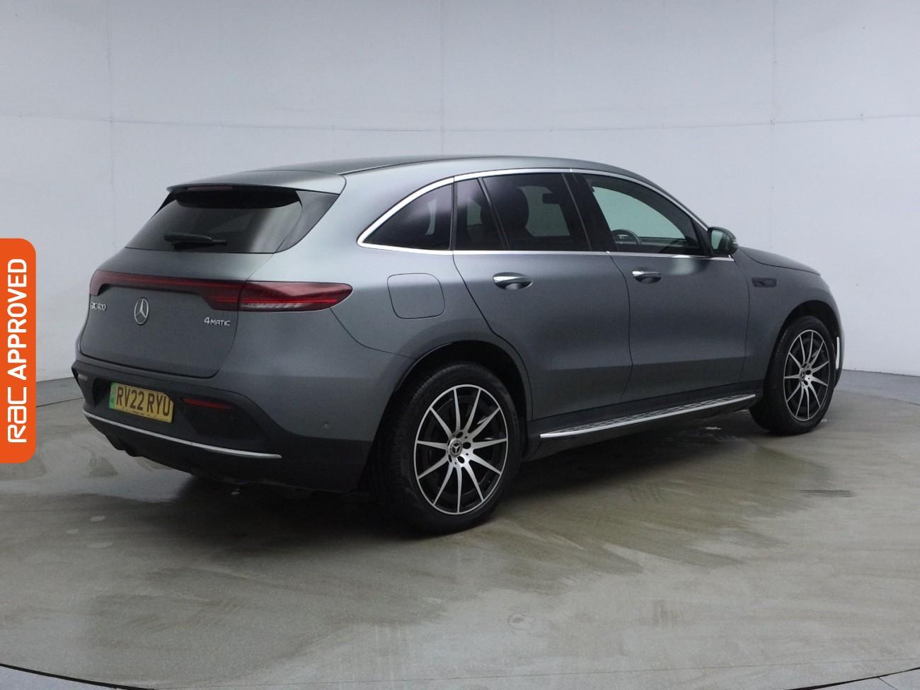 Mercedes-Benz EQC view 35