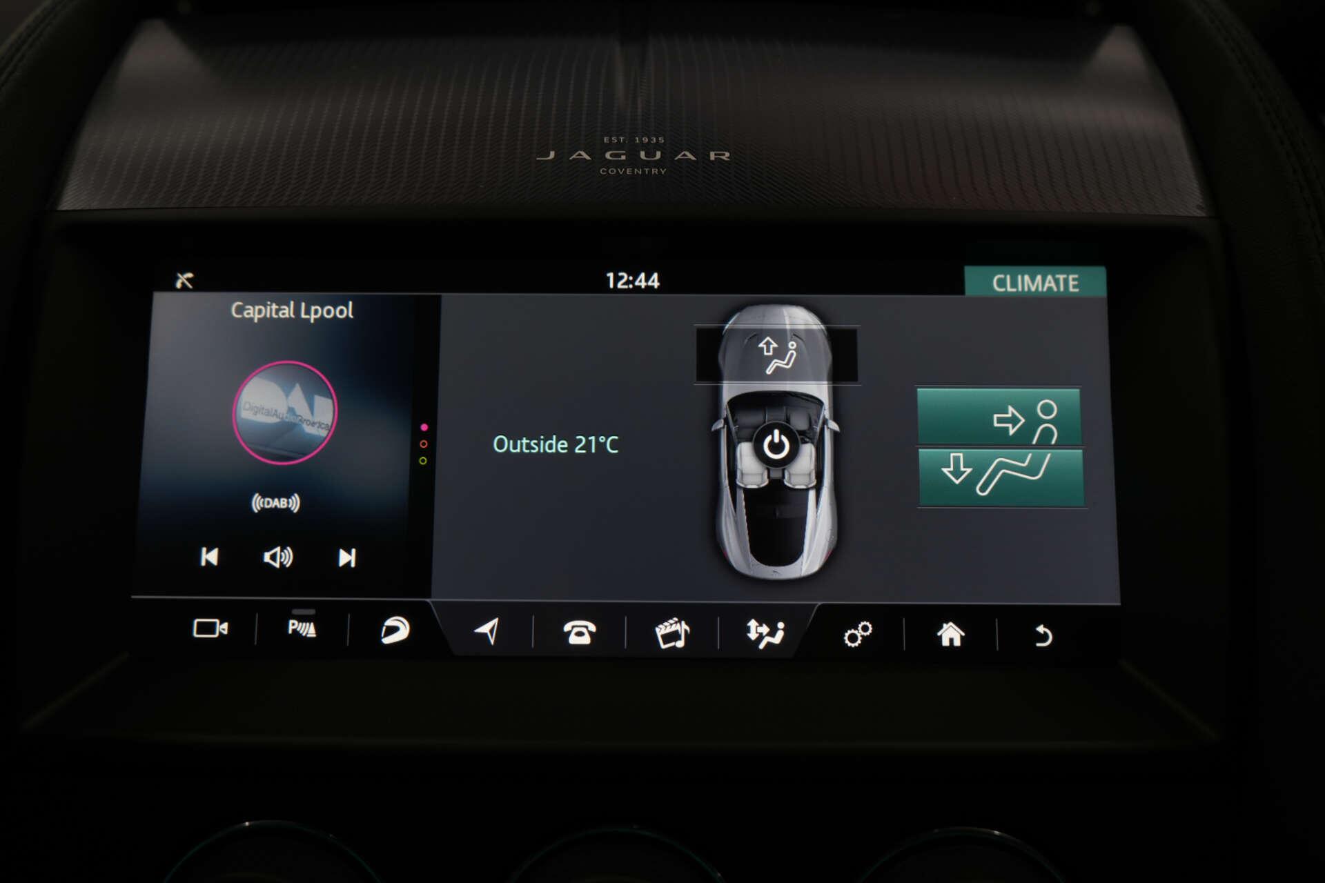 Jaguar F-Type view 32