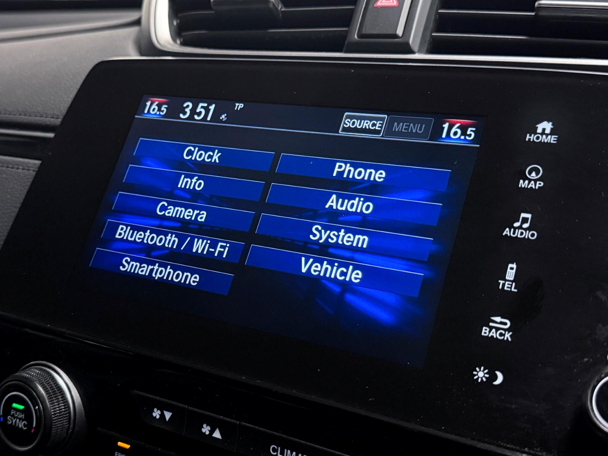 Honda CR-V view 45