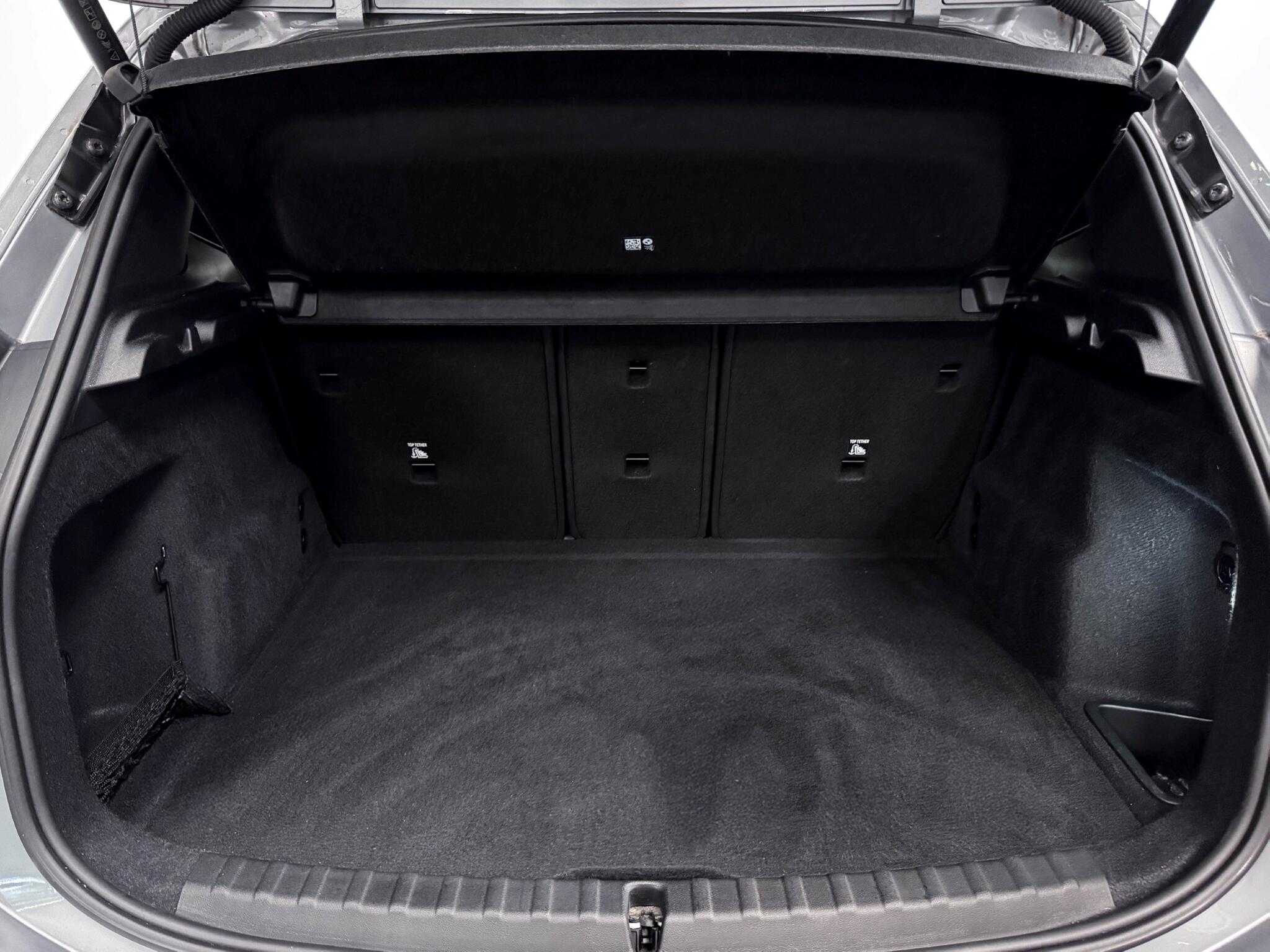 BMW 2 Series Active Tourer view 7