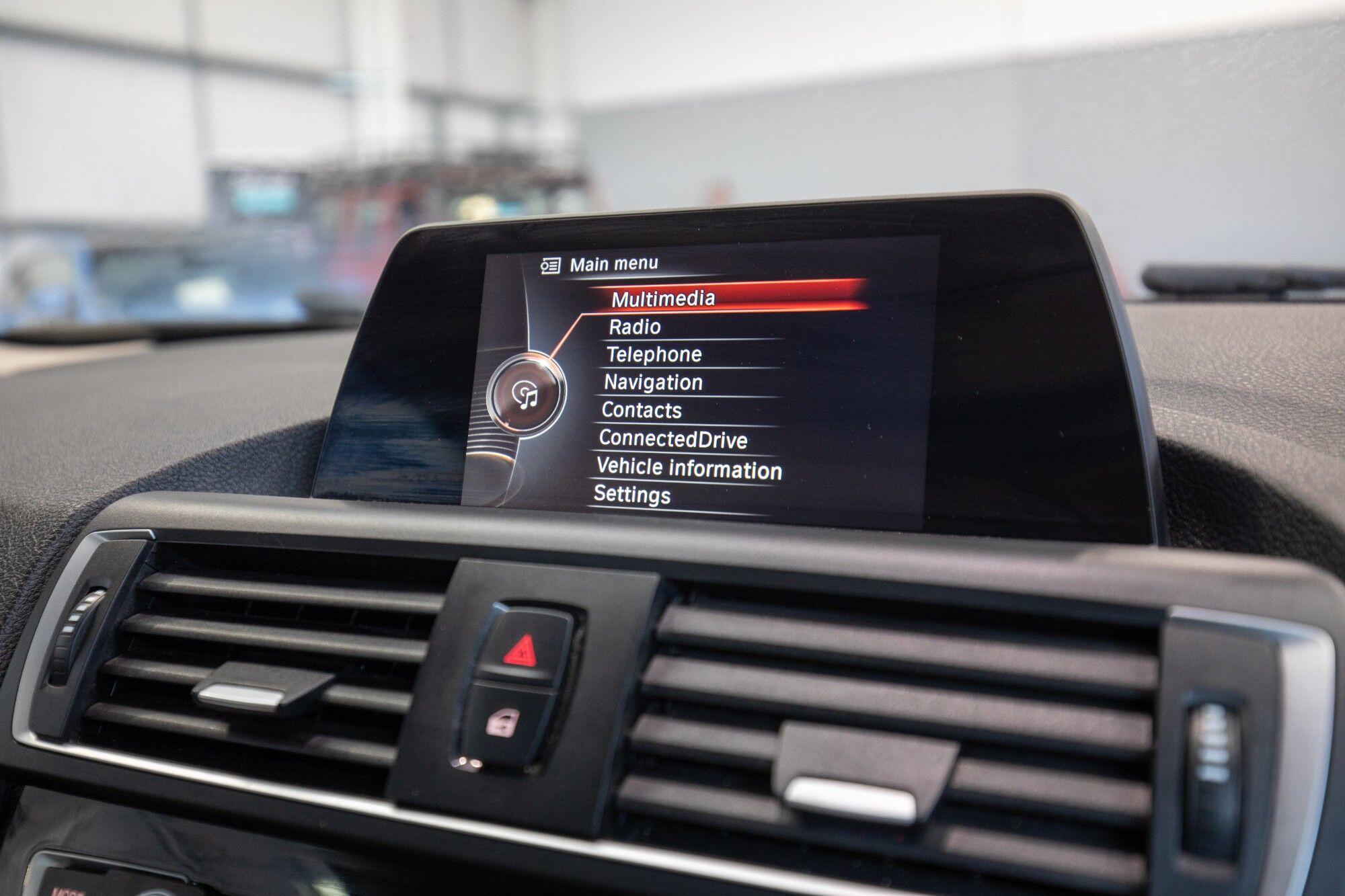 BMW 2 Series view 15
