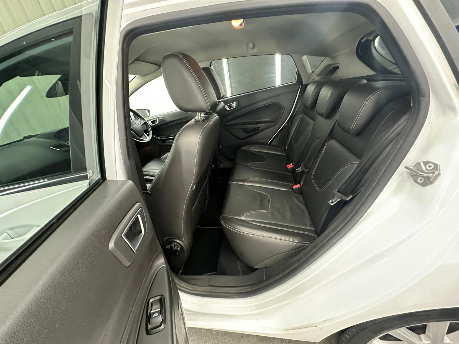 Ford Fiesta view 31