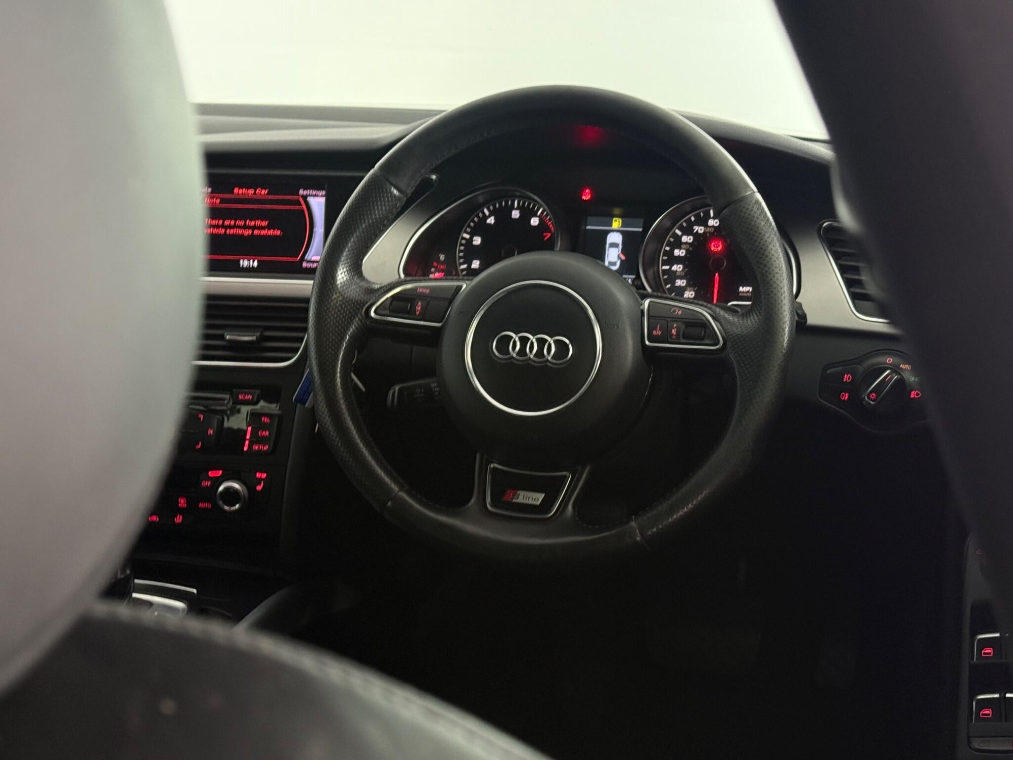 Audi A5 view 11