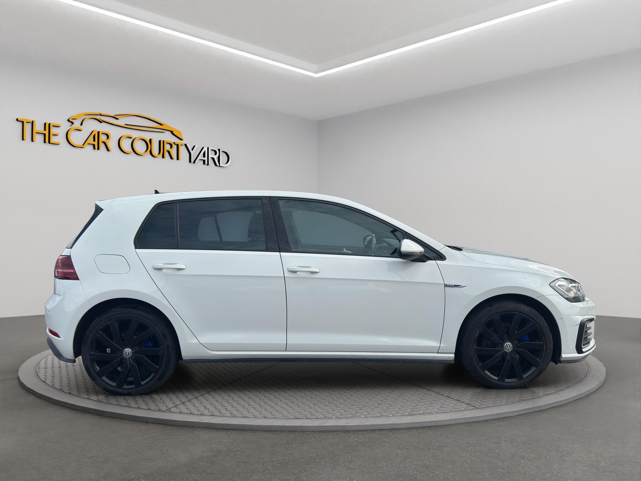 Volkswagen Golf view 7