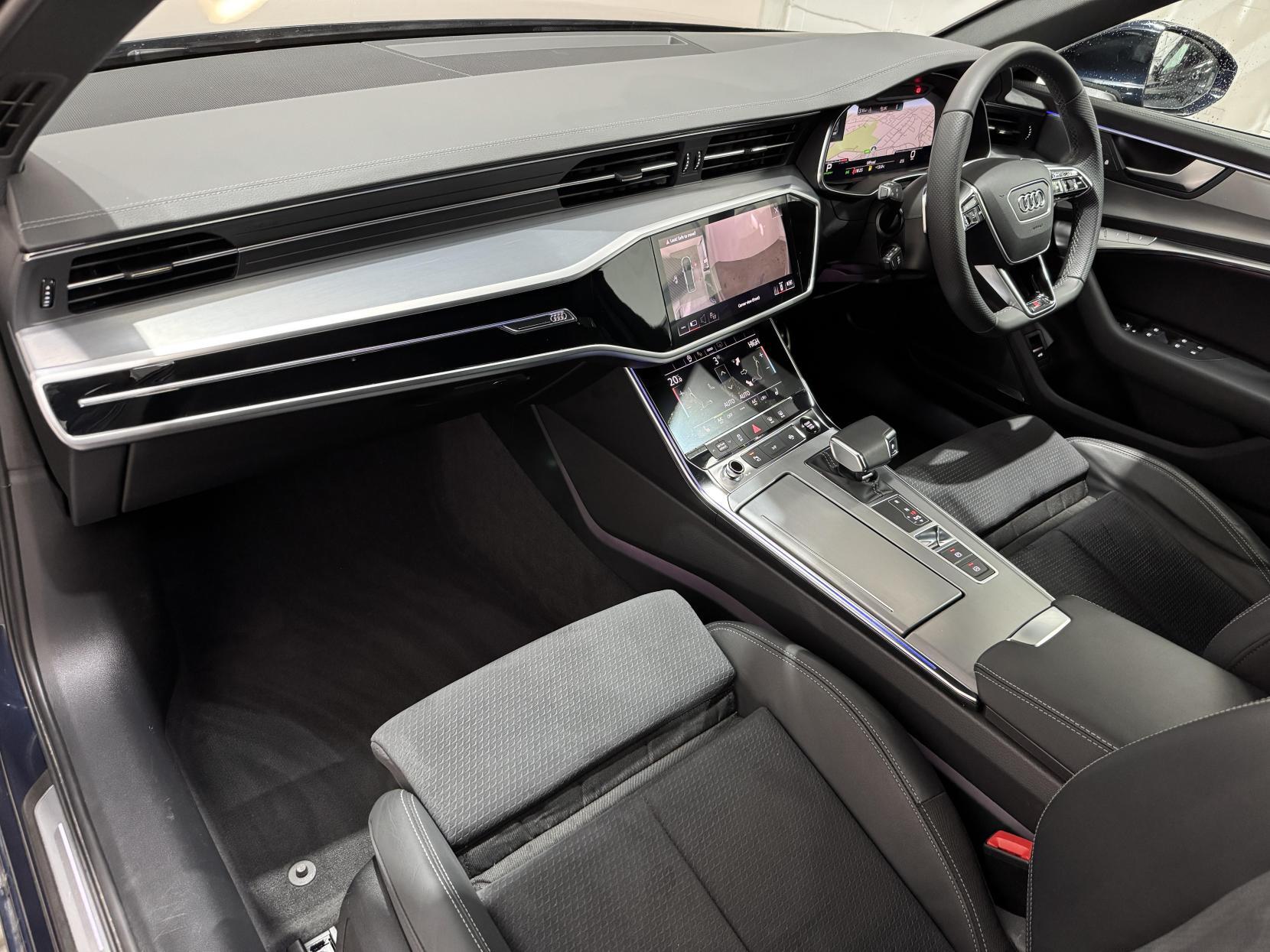 Audi A6 Saloon view 49