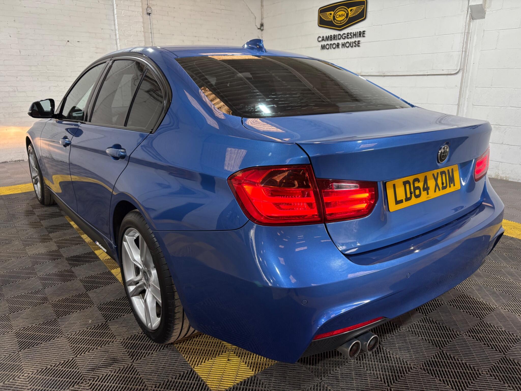 BMW 3 Series view 2
