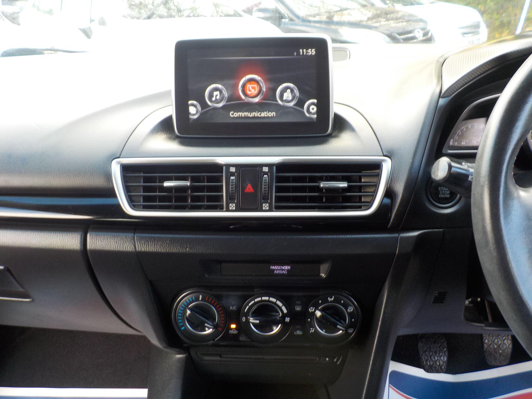 Mazda Mazda3 2.0 SKYACTIV-G SE Nav Euro 5 (s/s) 5dr